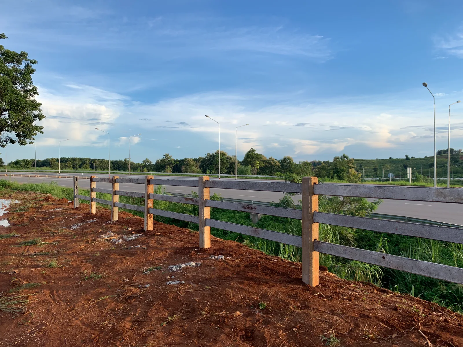 ที่ดิน ติดแยกถนน ใกล้ศูนย์การแพทย์ แม่ฟ้าหลวง 2 ไร่ รูปที่ 5
